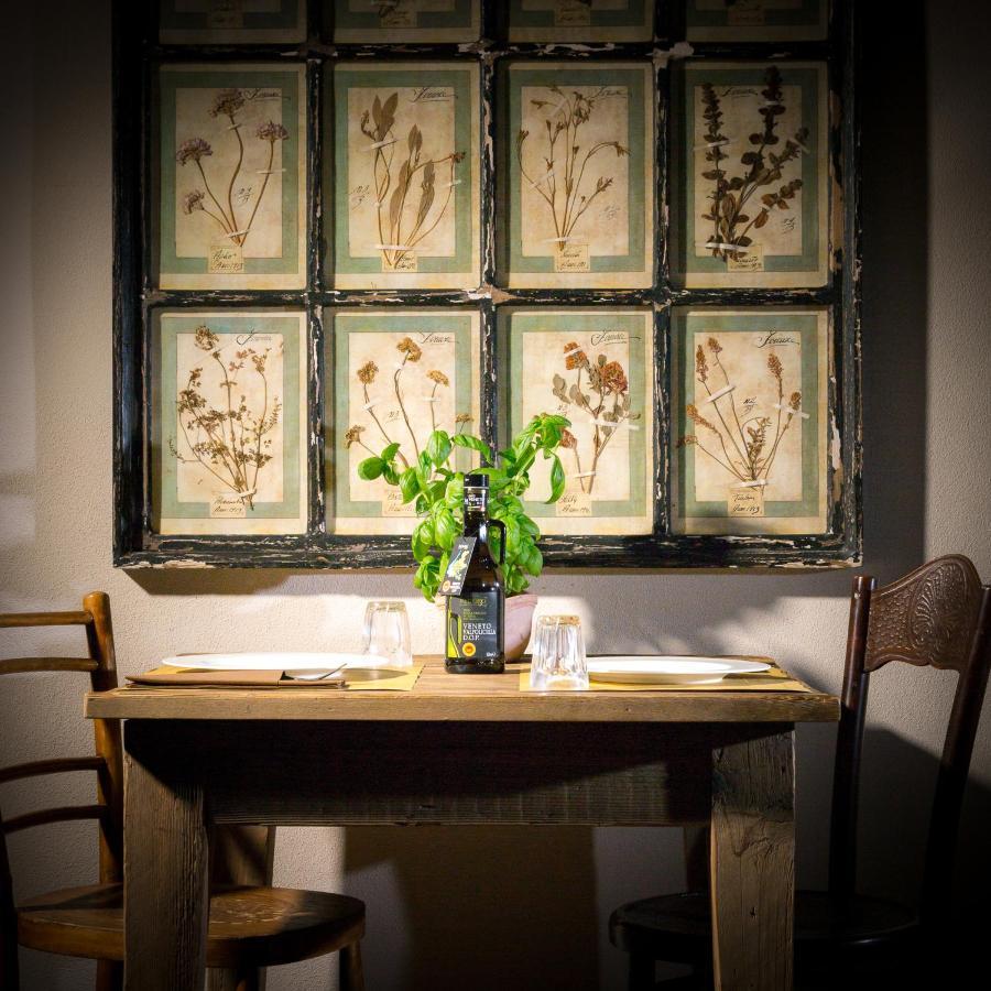 Locanda Dell'Oleificio Mezzane di Sotto Exterior foto